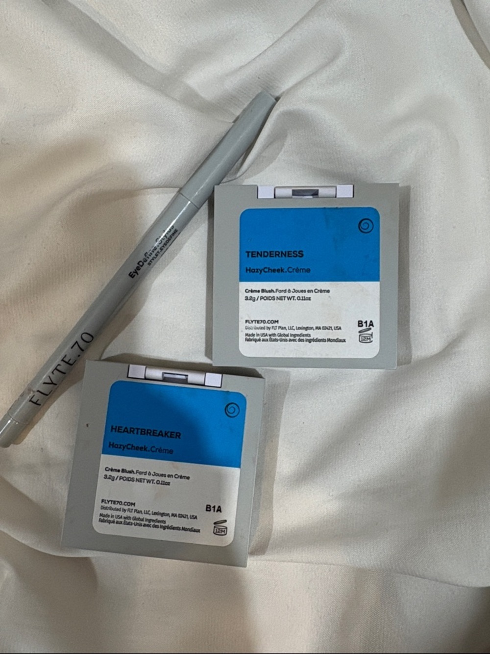FLYTE7.0 Eye Pencil & HazyCheek Crème Duo - Blue Accents NEW UNUSED NO BOXES